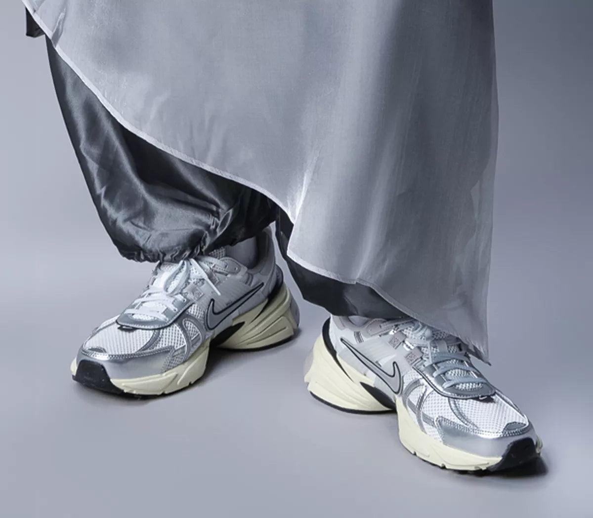 Nike V2K Summit Metallic Silver