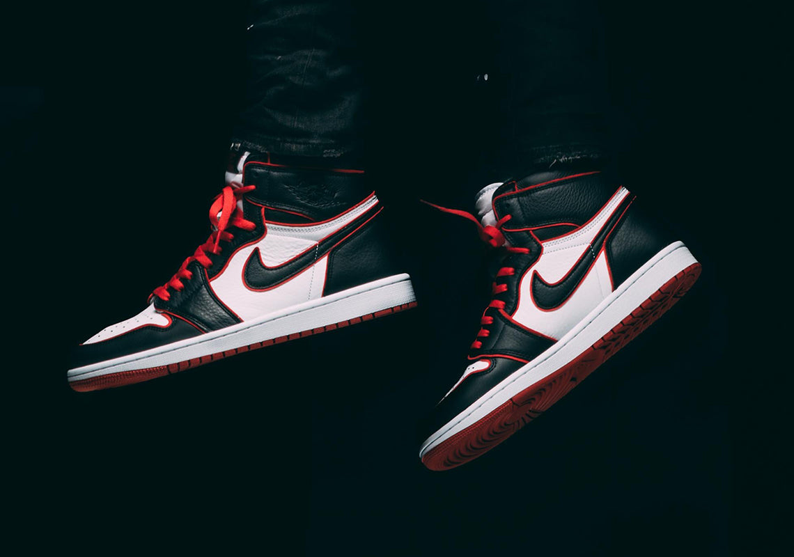 Air Jordan 1 High Retro OG Bloodline