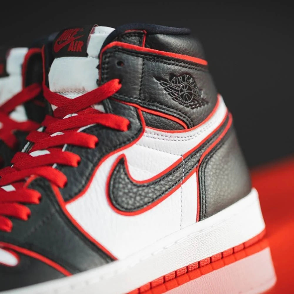 Air Jordan 1 High Retro OG Bloodline