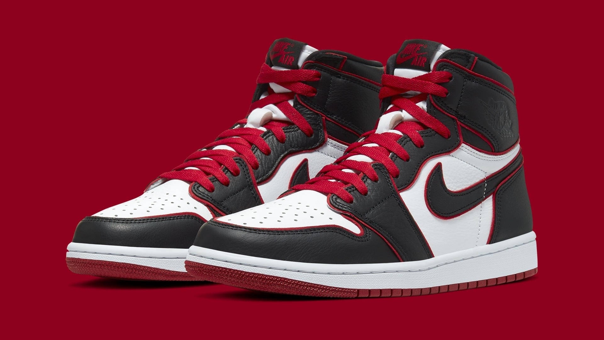 Air Jordan 1 High Retro OG Bloodline